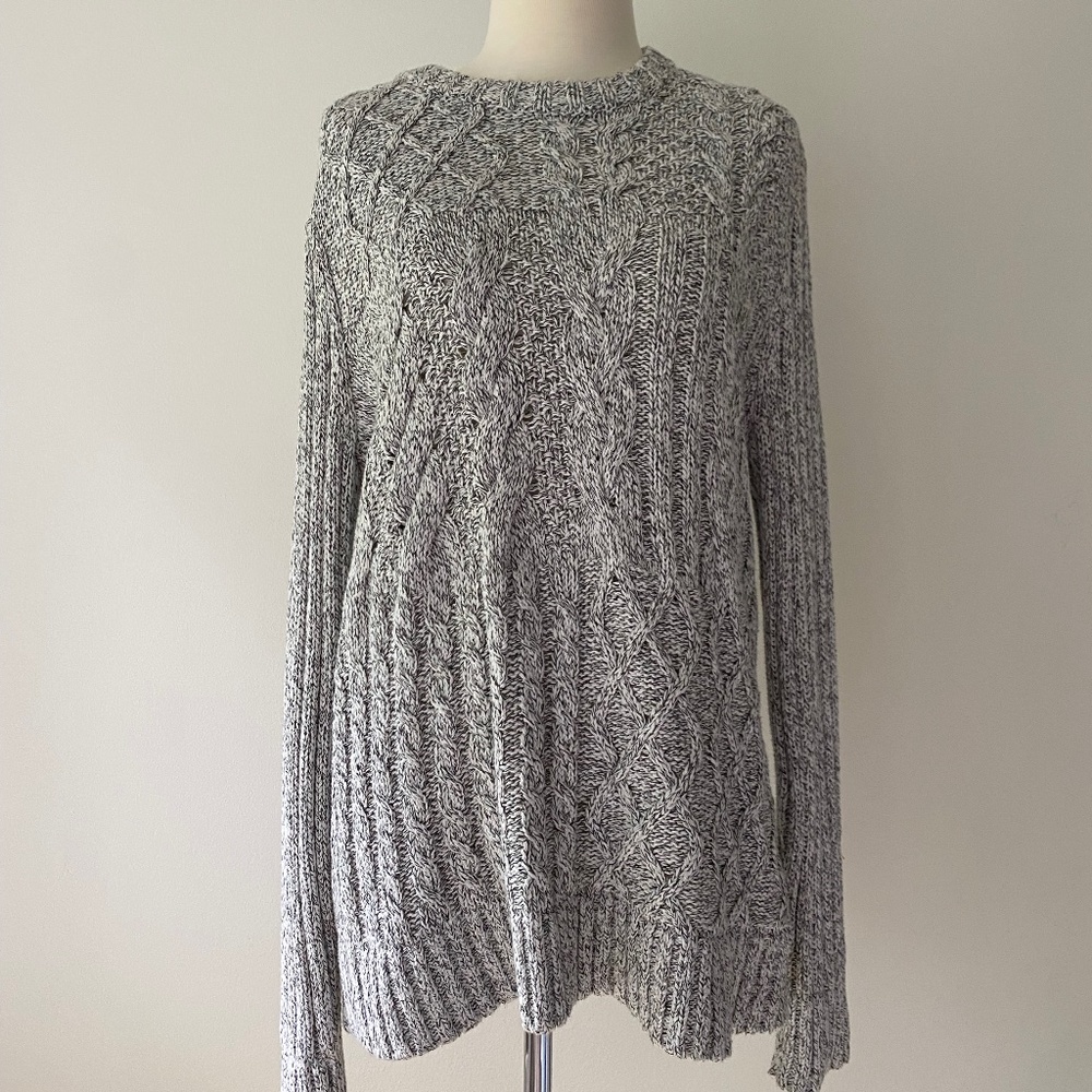*RARE* EXPRESS Grey Knit Turtle-Neck Sweater SZ L